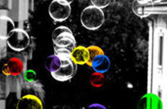 oppo Reno8 与 oppo Reno9：一场关于“中端守门员”的错位博弈